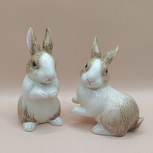 Fitz & Floyd Classics Old World Rabbit Salt And Pepper Shakers